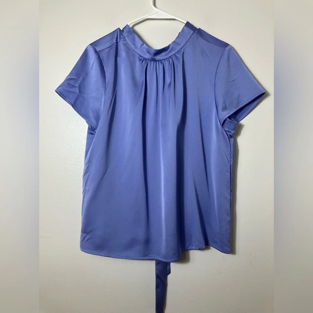 J Crew Blouse Sz M Purple Tie‎ Neck Preppy Office Short Sleeve
